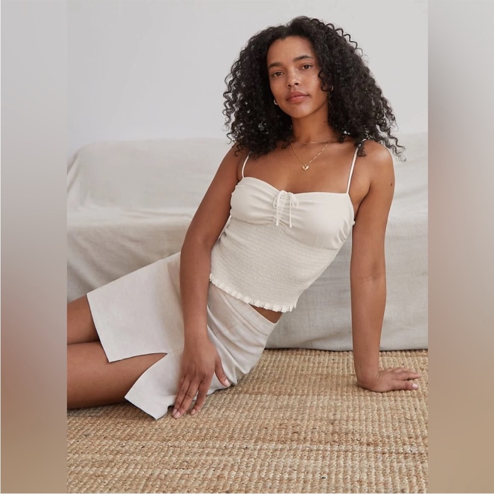 Aritzia Wilfred Ballet Camisole Top White Shirred Smocked Chiffon Size XS Tank